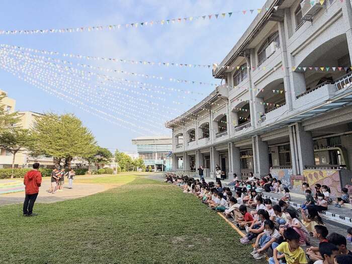 東新國小學生朝會