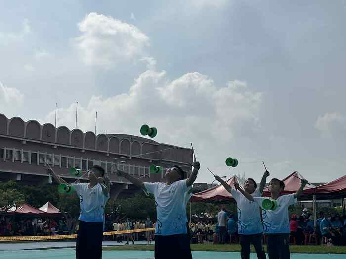 本校扯鈴隊參加114年臺中市民俗體育嘉年華成績優異圖片