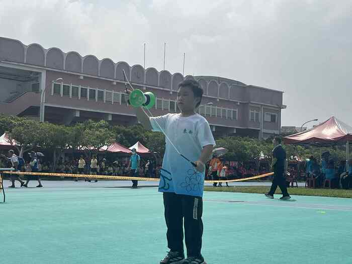 本校扯鈴隊參加114年臺中市民俗體育嘉年華成績優異圖片