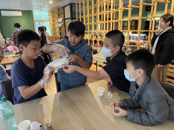 五年級學生參加 <石岡國中職業試探與體驗示範中心>圖片