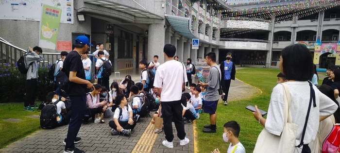 賀!本校扯鈴隊參加臺中市民俗體育嘉年華扯鈴比賽再創佳績！恭喜獲獎同學！