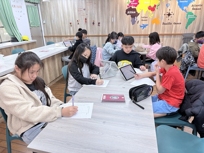 【Winter Around the World】東新國小~英語冬令營來囉！圖片