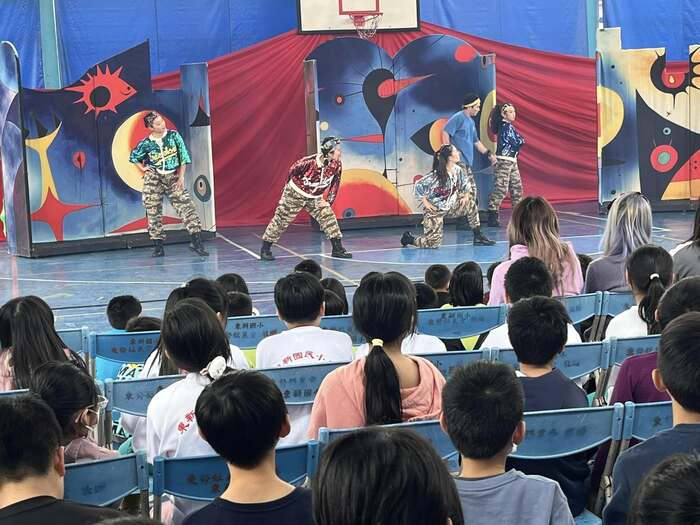 紙風車劇團青少年反毒戲劇工程圖片